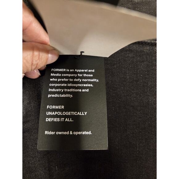 Former Brand Austyn Gillette Pants Mens 30 Black Denim Skate Logo Cropped Y2K - Picture 9 of 15